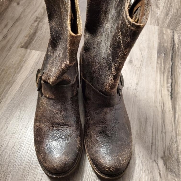 FRYE brown leather Distressed Veronica Slouch Boot - Picture 6 of 6